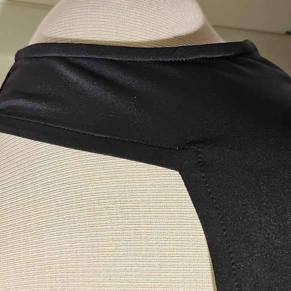 La Mer Luxe Black Sleeveless Women's Tank Top. Small But Runs Bigger‎ - Picture 2 of 8